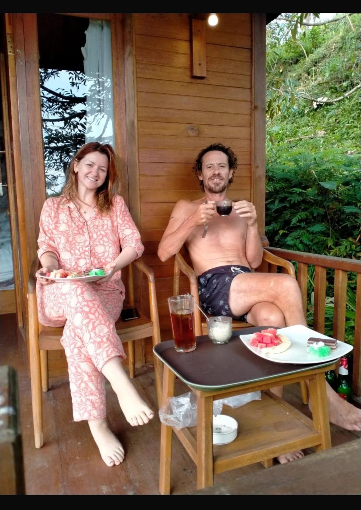 Uma D'Nyuh Homestay Singaraja Exteriör bild